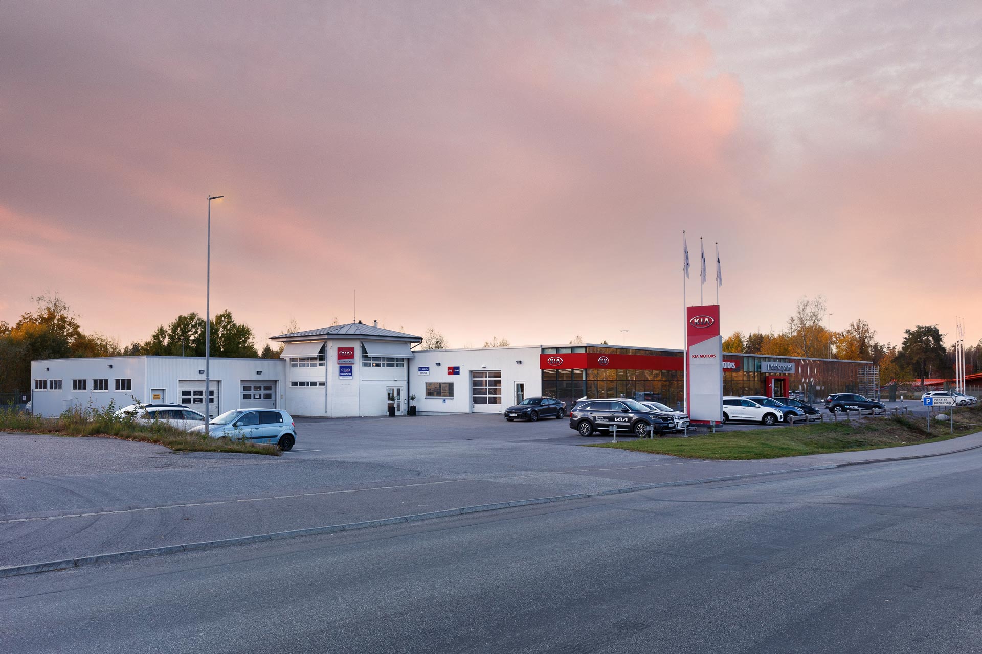 Vi är Motorkompaniet i Katrineholm